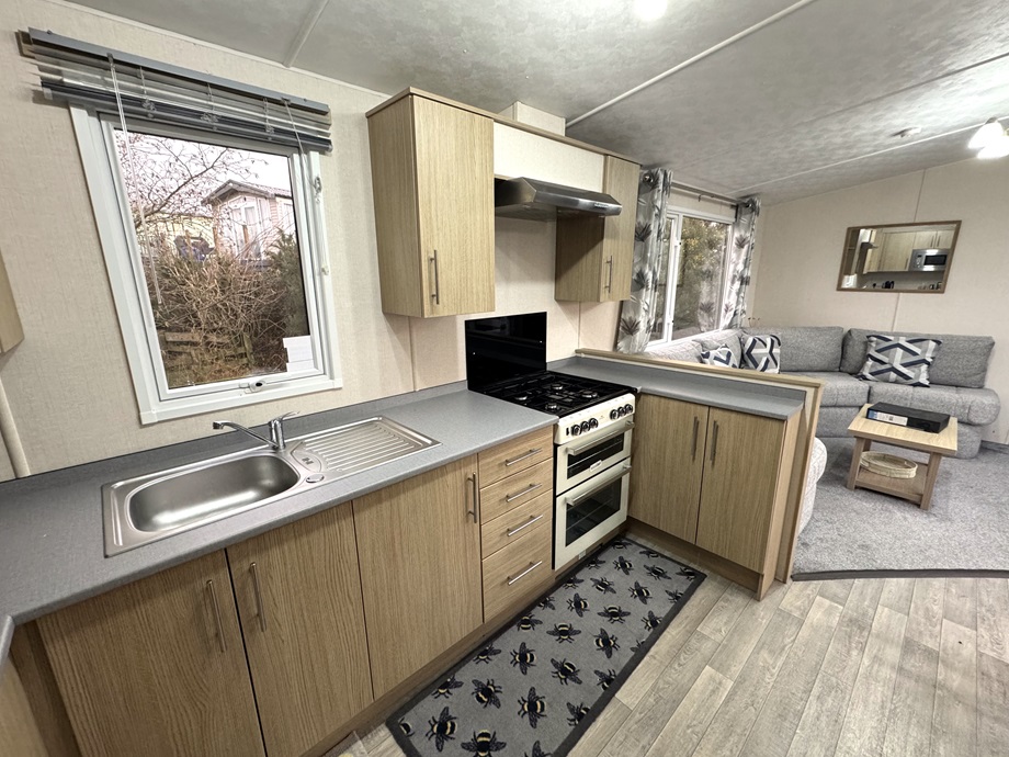 Victory Belmor kitchen and lounge