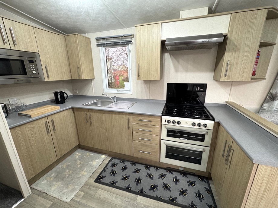 Victory Belmor kitchen