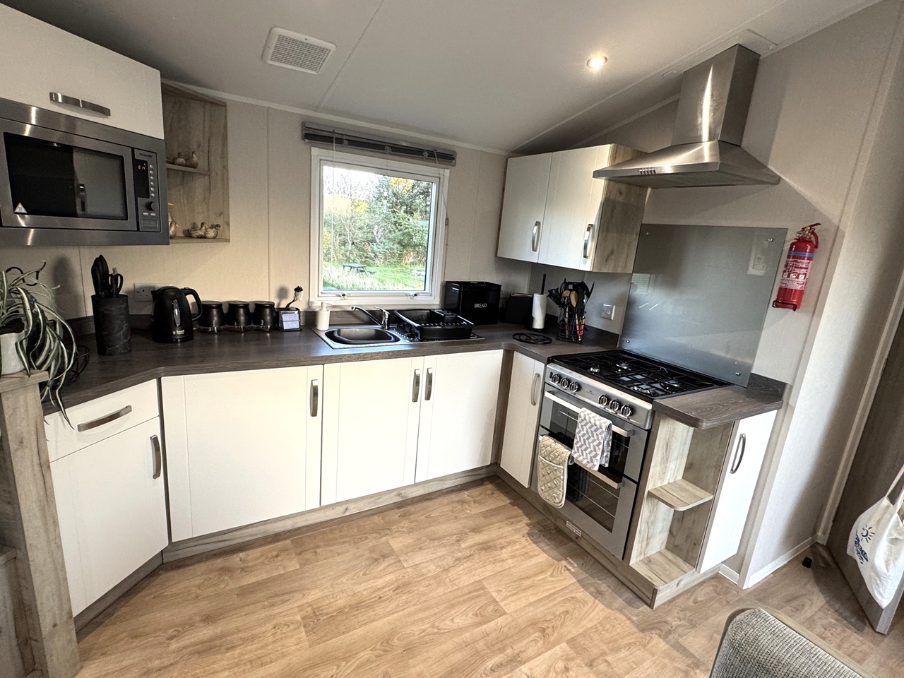 Willerby Skye kitchen