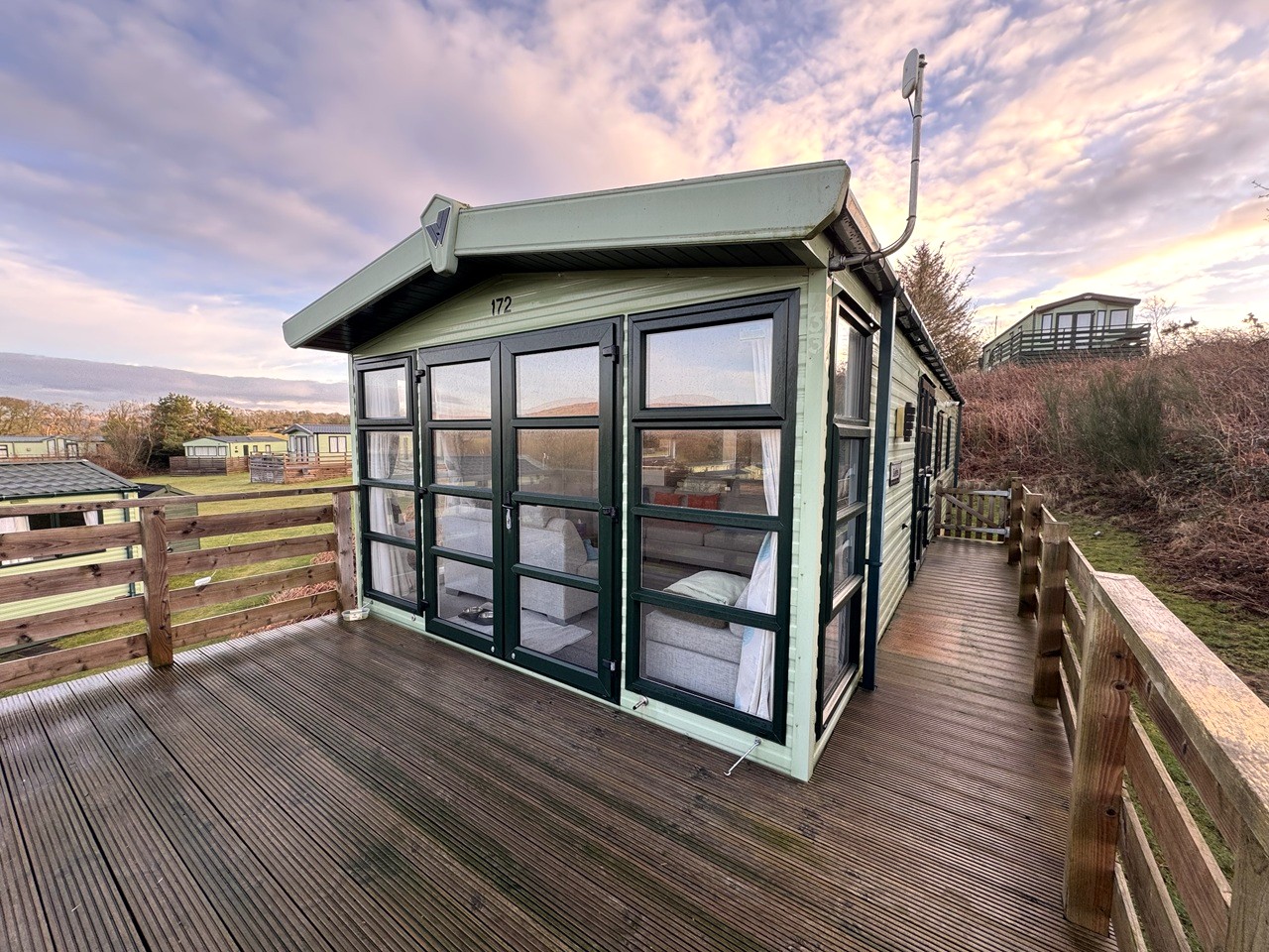 Willerby Skyline decking