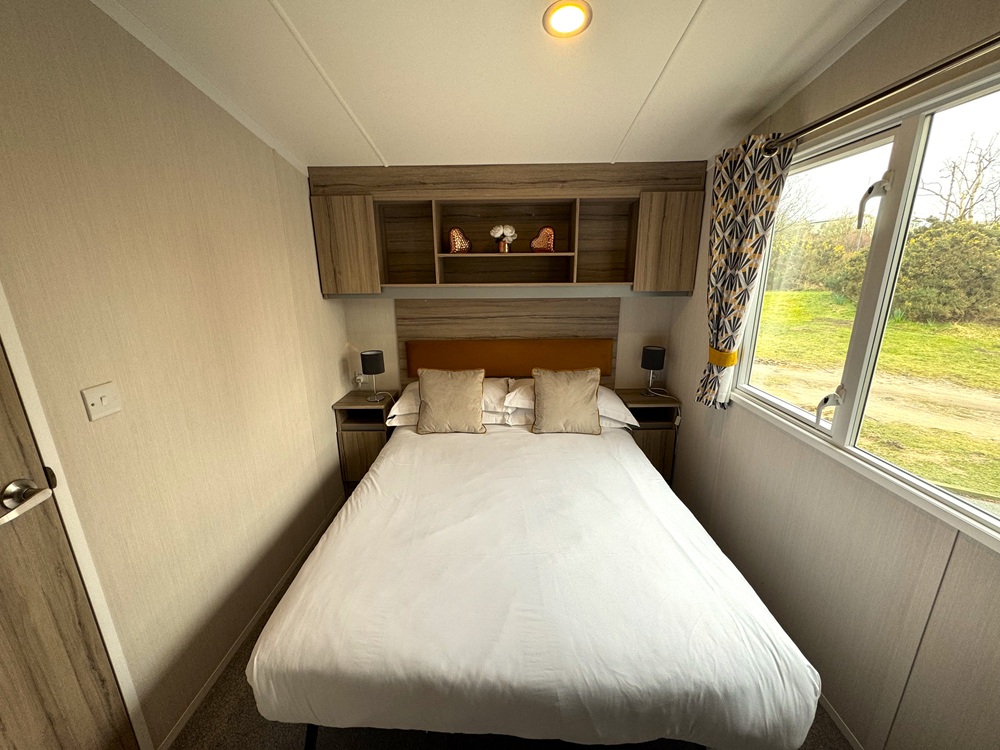 Nith hire fleet luxury caravan bedroom